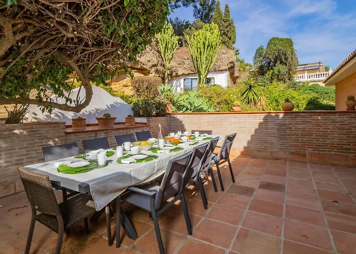 Villa Cubo's Capuchinas