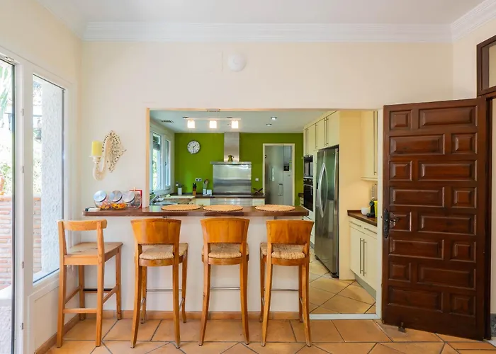 Villa Cubo's Capuchinas Torremolinos