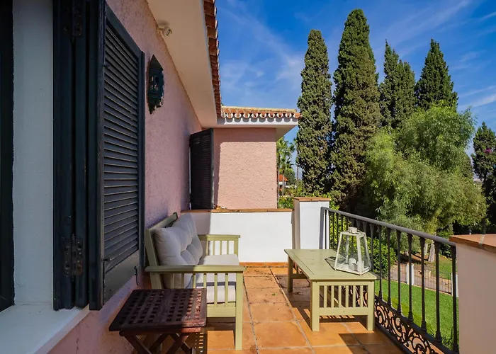 Cubo's Capuchinas Villa