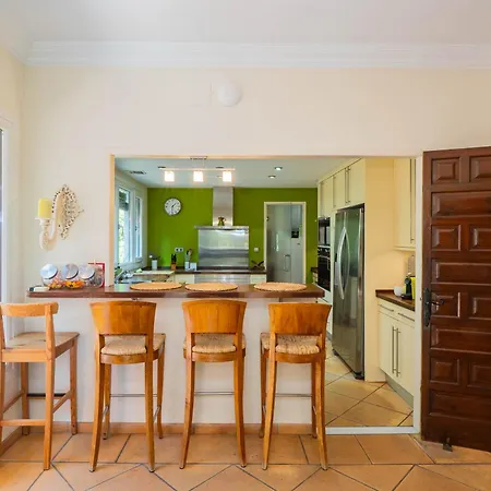 Villa Cubo's Capuchinas Torremolinos