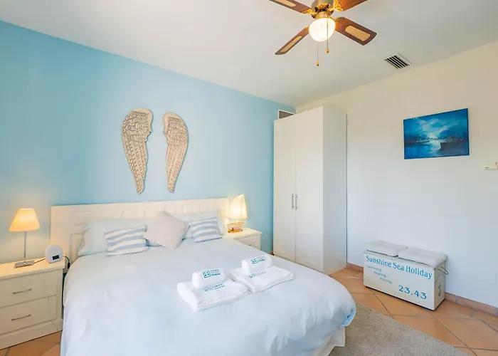 Villa Cubo's Capuchinas Torremolinos